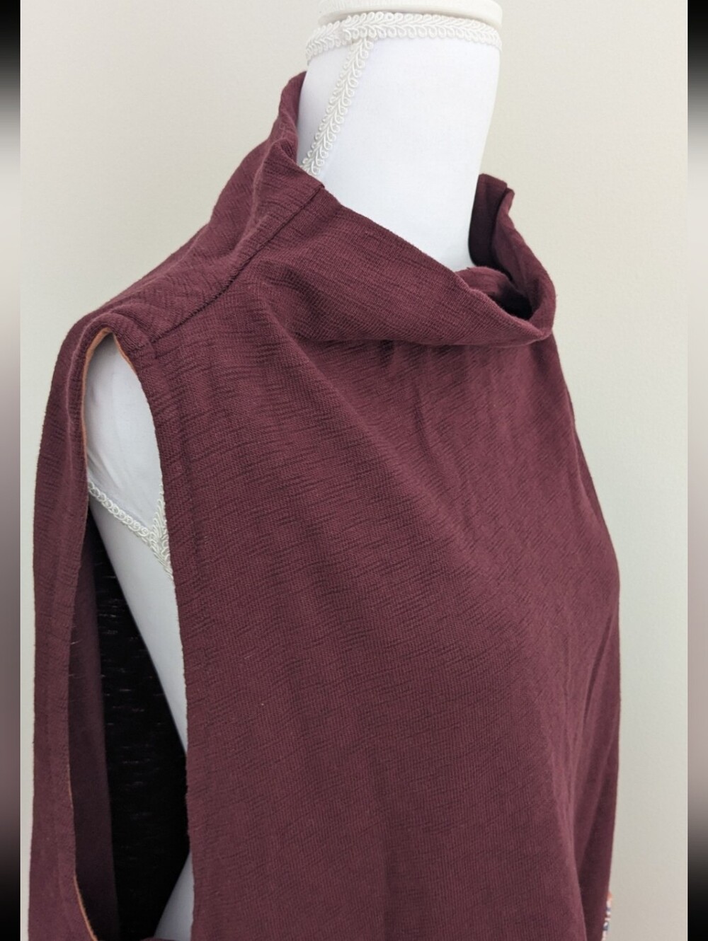 Heel Athens Lab - Asymmetrical Blouse Vest Tunic Burgundy Mock Cowl Neck (O/S)